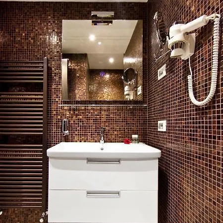 Margherita House Pensjonat 2*