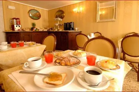 Hotel Canal & Walter 3*