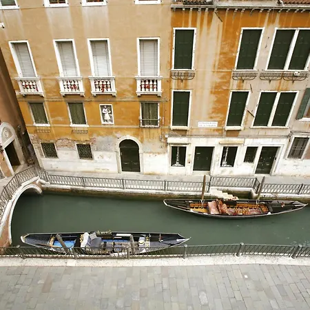 Corte Dei Greci