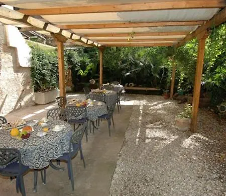 מלון Ca' Dei Leoni
