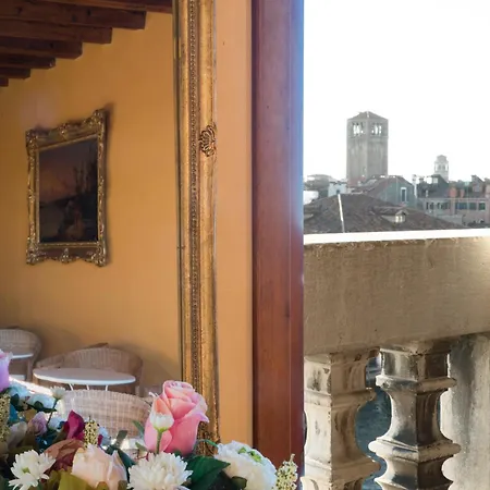Ai Santi Apostoli