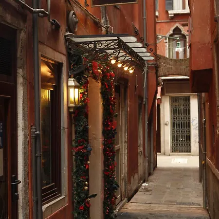 Hotel Lux Venezia