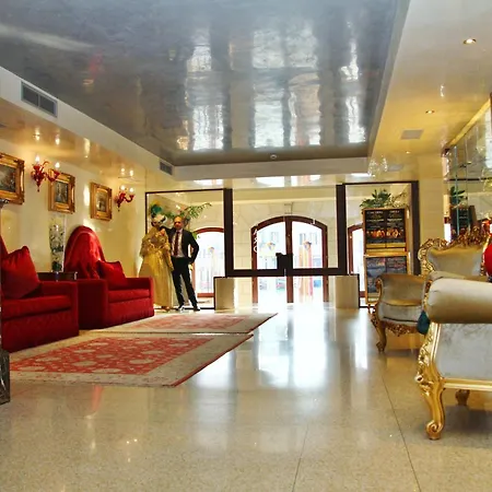 Hotel Pesaro Palace Wenecja