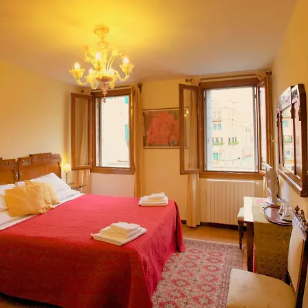 Nocleg ze śniadaniem 3749 Pontechiodo 3*
