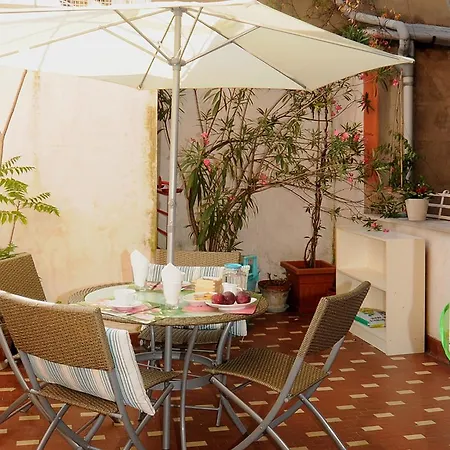 Bed and Breakfast Arabesque 3*