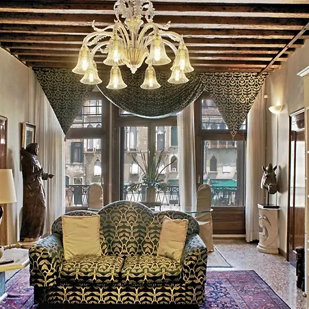 Luxury San Firmino Canal View Venise