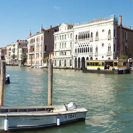 Apartment Palazzo Morosini Brandolin Dimora Romantica