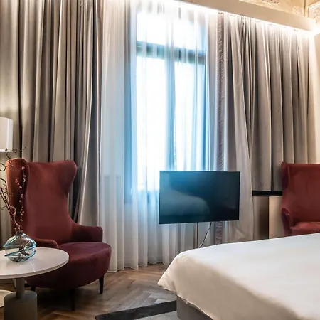 Hotel Radisson Collection Hotel, Palazzo Nani 5*