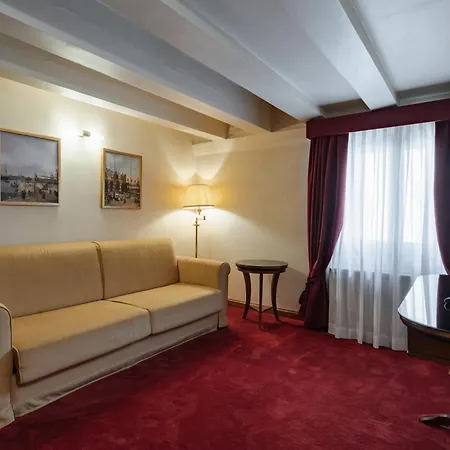 Dona Palace 4*