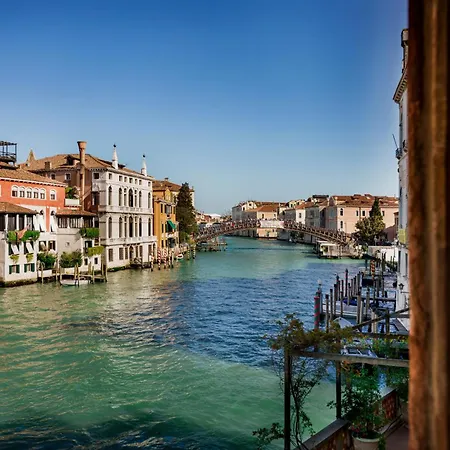 Ca' Mainella Grand Canal * Venezia