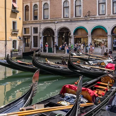 San Marco 1692 In The Heart Of @venice *