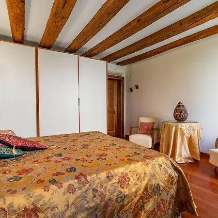 Ca' Mandorla 027042loc09523 Appartamento