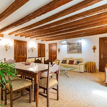 Appartamento Ca' Mandorla 027042loc09523 Venezia