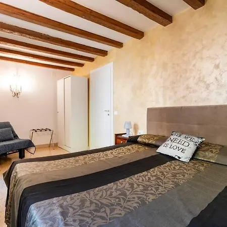 Ca' Mandorla 027042loc09523 Appartamento *