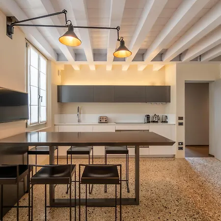 Palazzo Morosini Degli Spezieri - Lifestyle Apartment Venice