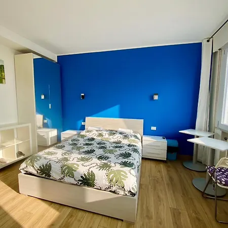 Venice Station House Homestay Mestre