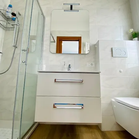 Venice Station House Homestay