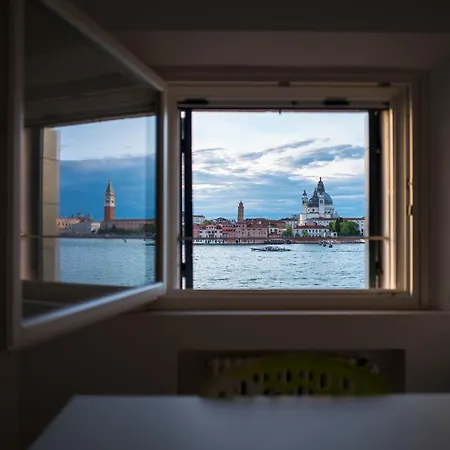 Apartment Iconic - View In Venice