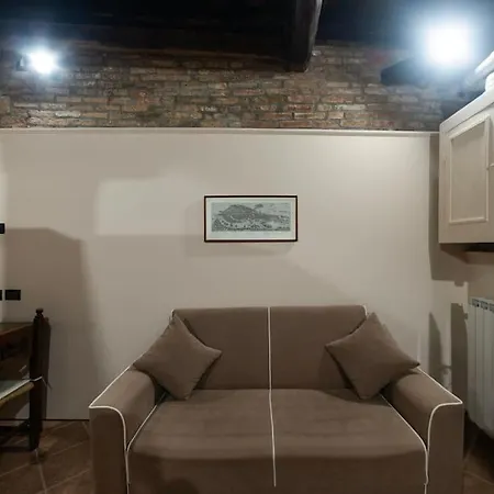 Charming Open-space Do Torri Apartment *