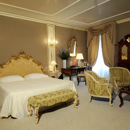 Ca' Sagredo Hotel