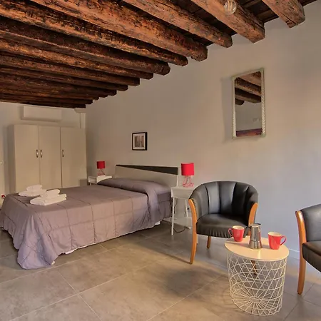 Da Bruno Homes * Venice
