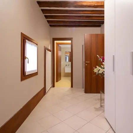 Design Palace By Wonderful Italy Apartment Venice