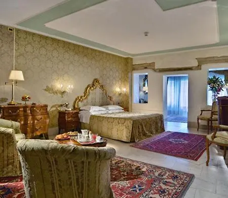 Al Ponte Antico Hotel