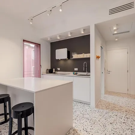 Apartment Tadomo - Corte Del Cafetier
