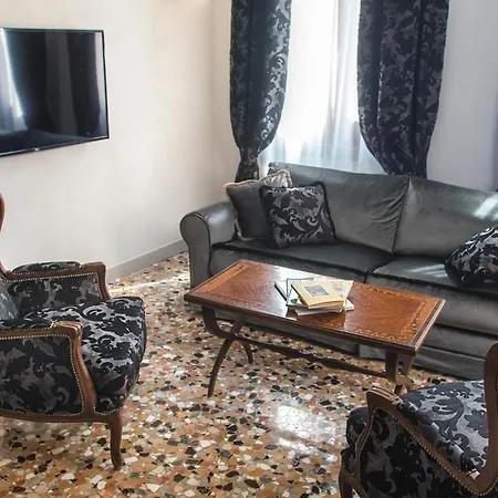 Apartment San Marco Luxury And Sharm Muneghe *