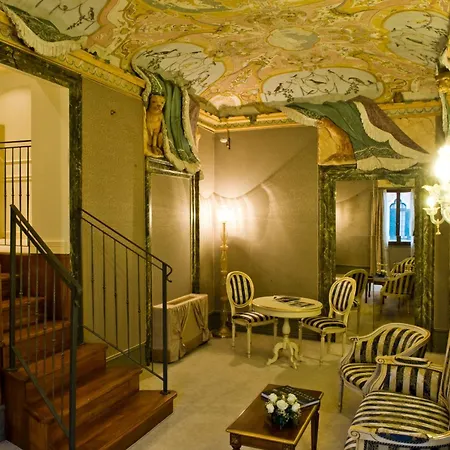 Ca' Sagredo 5* Veneza