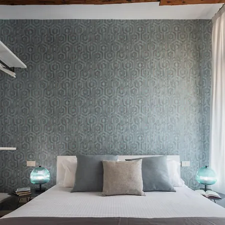 Erbaria Boutique R&r *