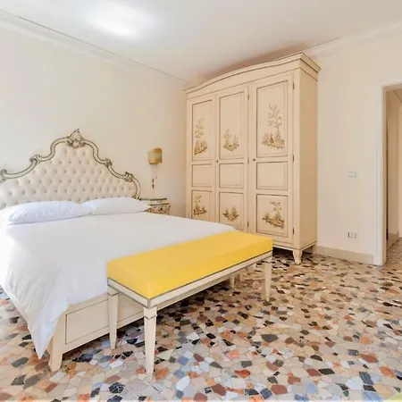Apartment Ca' San Marco, Literally 20 Meters From San Marco Square! *