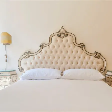 Apartment Ca' San Marco, Literally 20 Meters From San Marco Square! Venice