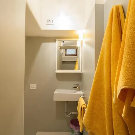 Ca' San Marco, Literally 20 Meters From San Marco Square! Apartment
