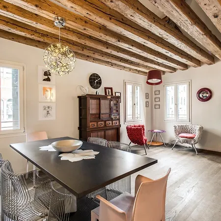 Ospizio Delle Donzelle Apartment