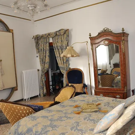 La D'ella Bed & Breakfast Venice