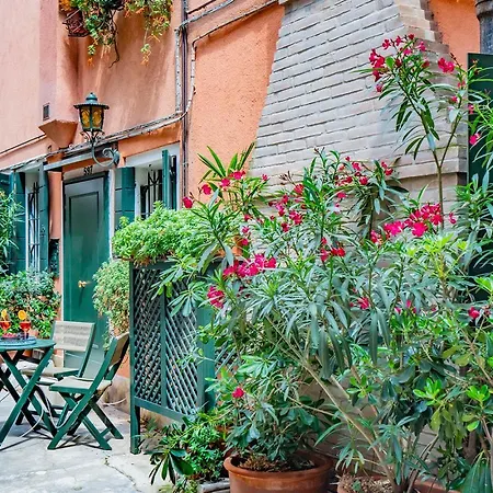Lo Squero 1 The Secret Courtyard In Dorsoduro Apartamento *