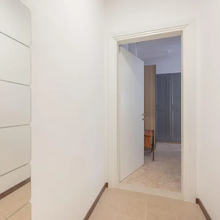 Casa Luna - 10 Min From Train Station