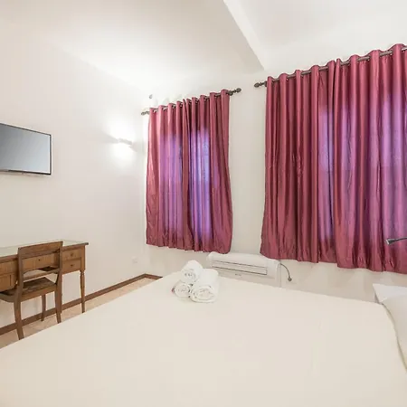 Casa Luna - 10 Min From Train Station Apartment Venice