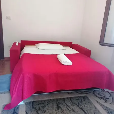 Venice Station Homestay *