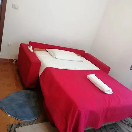 Homestay Venice Station *