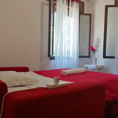 Homestay Venice Station Mestre