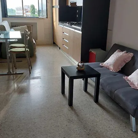 Guest house # Punto Fm 4# *