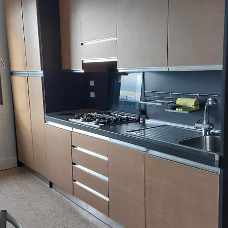 # Punto Fm 4# Guest house