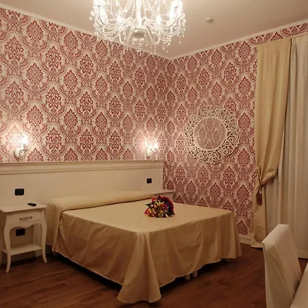 Charming Palace Santa Fosca בית הארחה 3*