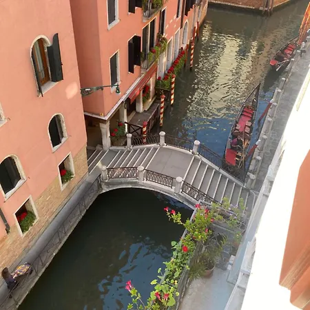 Ross' House 1 Venice