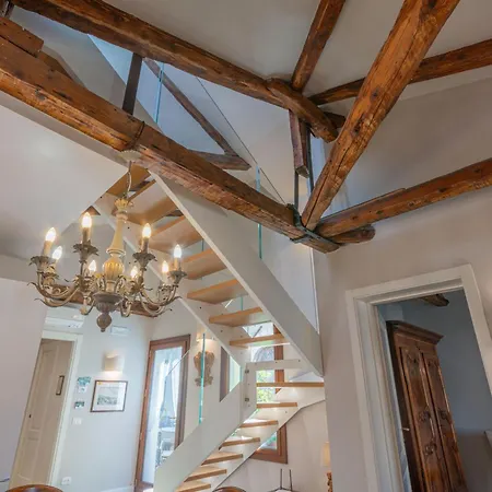 아파트 Casa Virginia Direct At The Canal Cannaregio With Own Roof Terrace