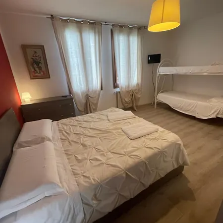 Sunset Guest house Venice