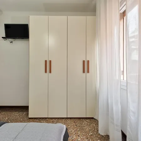 Living Venice Guest house Mestre