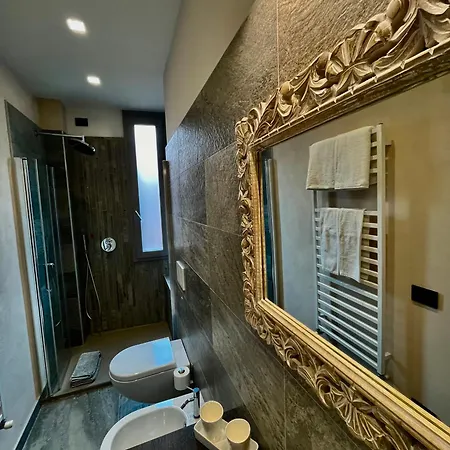 Falier- Luminosa Apartment Venice